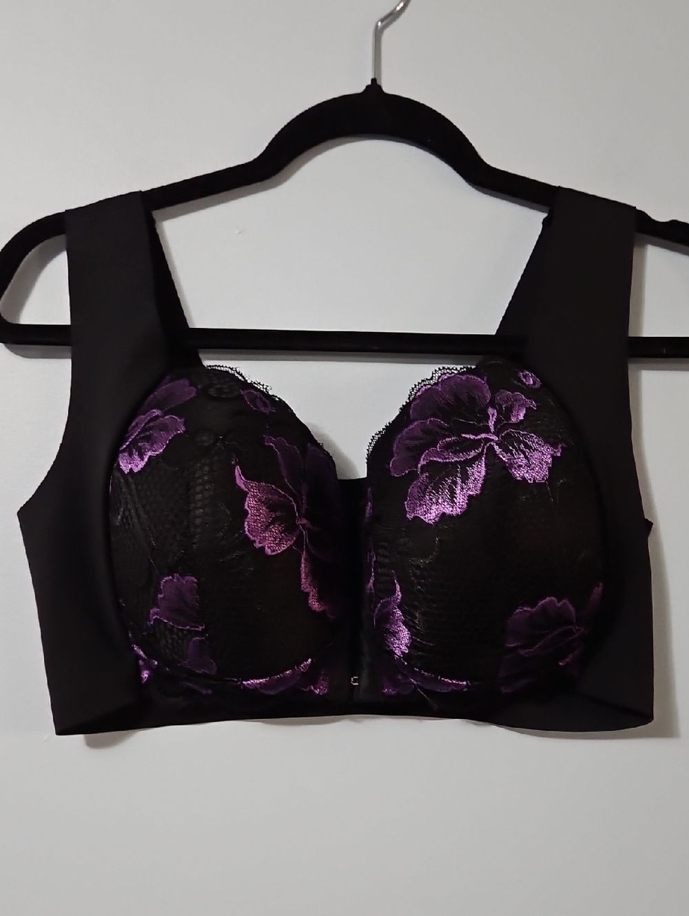 Black Bra with Purple Floral Lace Front Closure Boost Cups Size 1XL